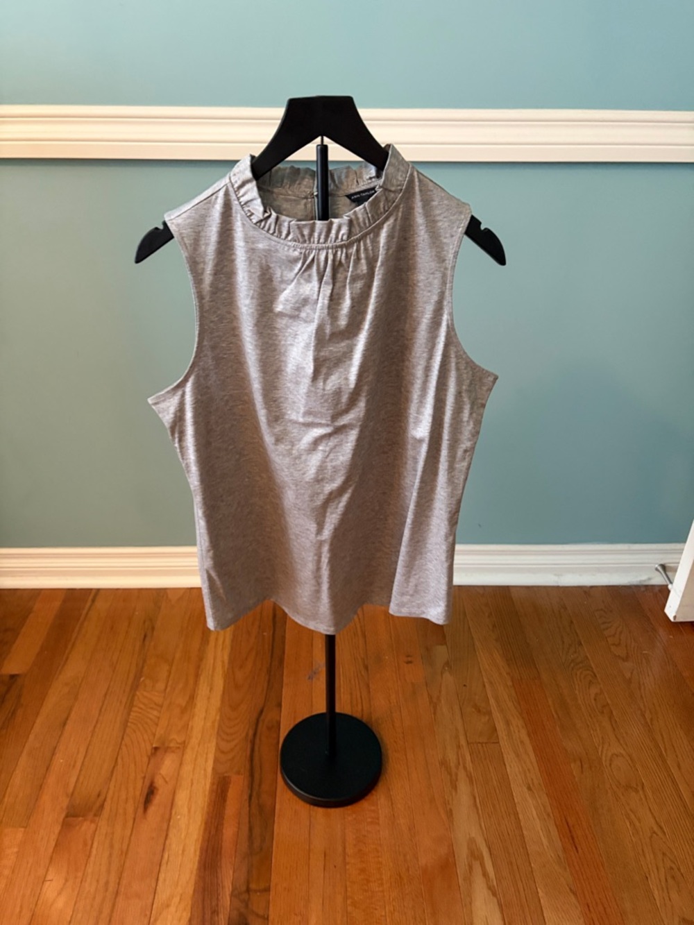 Ann Taylor Gray Ruffle-Neck Sleeveless Tank